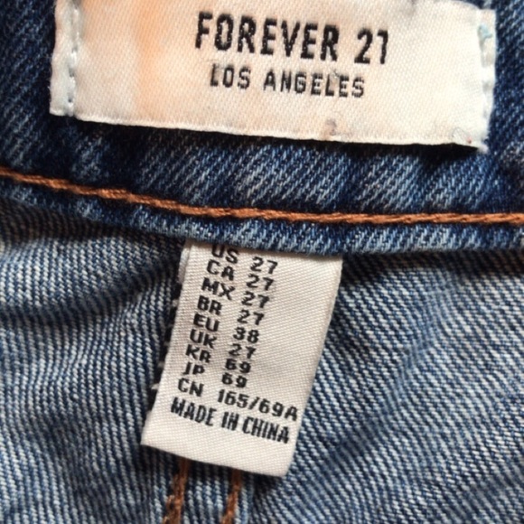 Forever 21 high waisted cuffed denim shorts - Picture 3 of 4